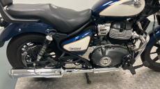 Royal Enfield Super Meteor 650 Top (23MY)